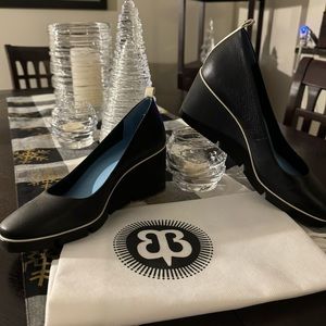 Stylish Black Womens Leather Wedge